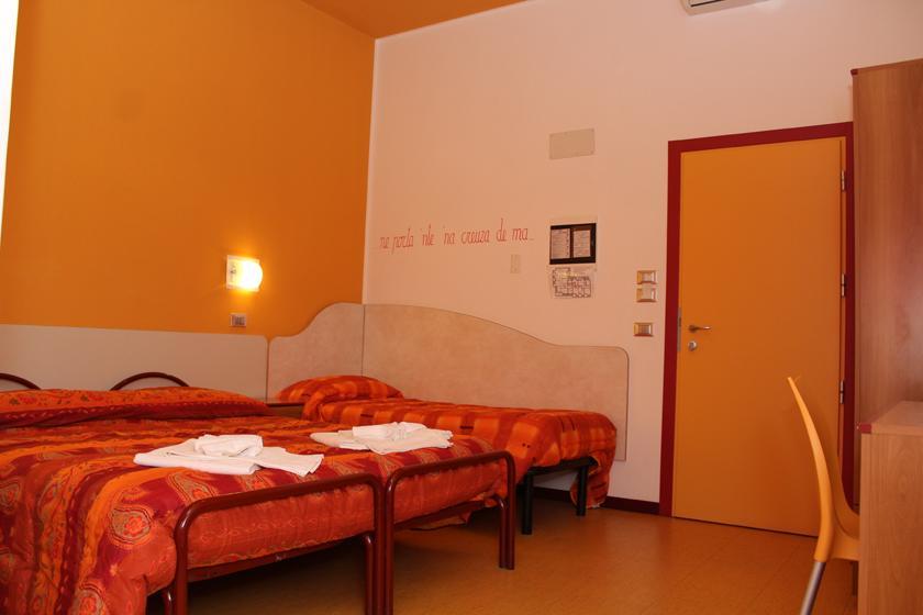 Nautic Hotel